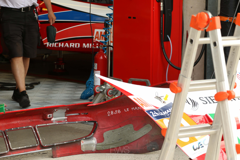 Illustration for article titled Le Mans Pits and Paddock